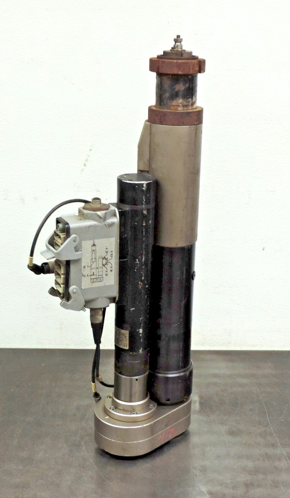 Emhart Tucker GmbH SRT 50S.00.33-4800 T210 035 w/ Motor BSM28150C-R2.4 9075864