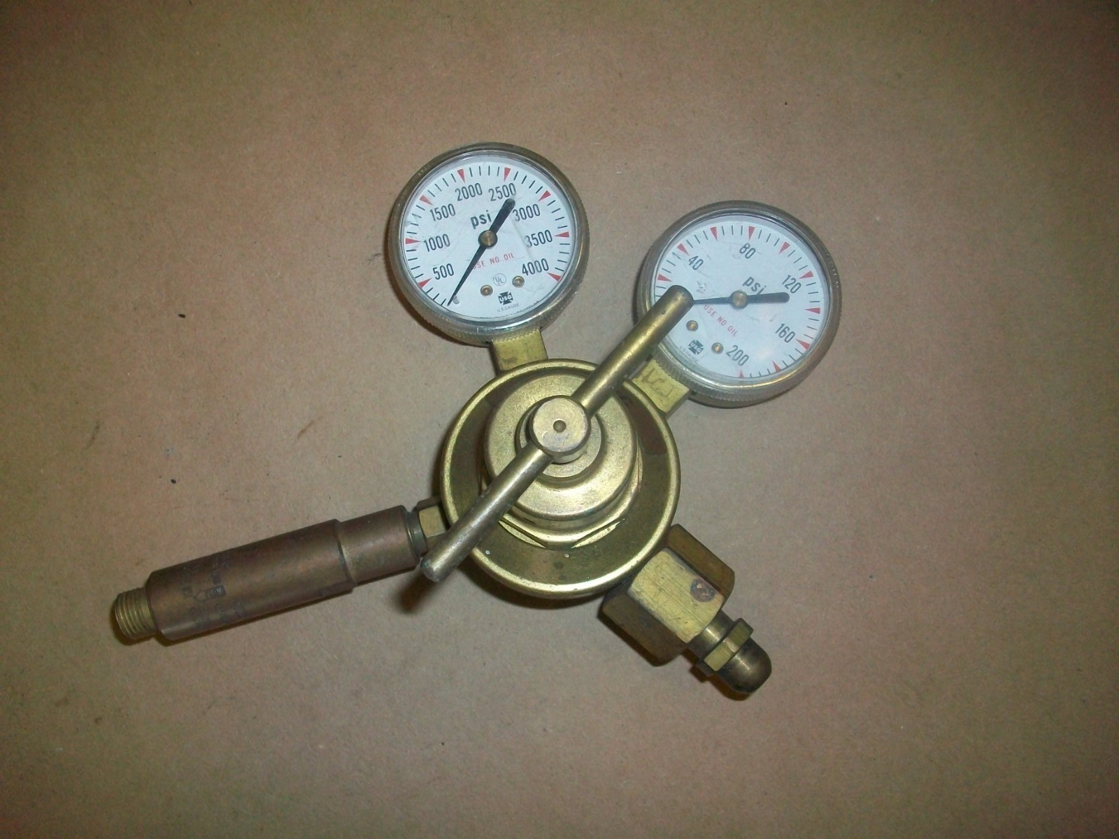REXARC Oxygen Regulator Dual Gauge RWP 1201 / 0-4000 psi 0-200 psi USED
