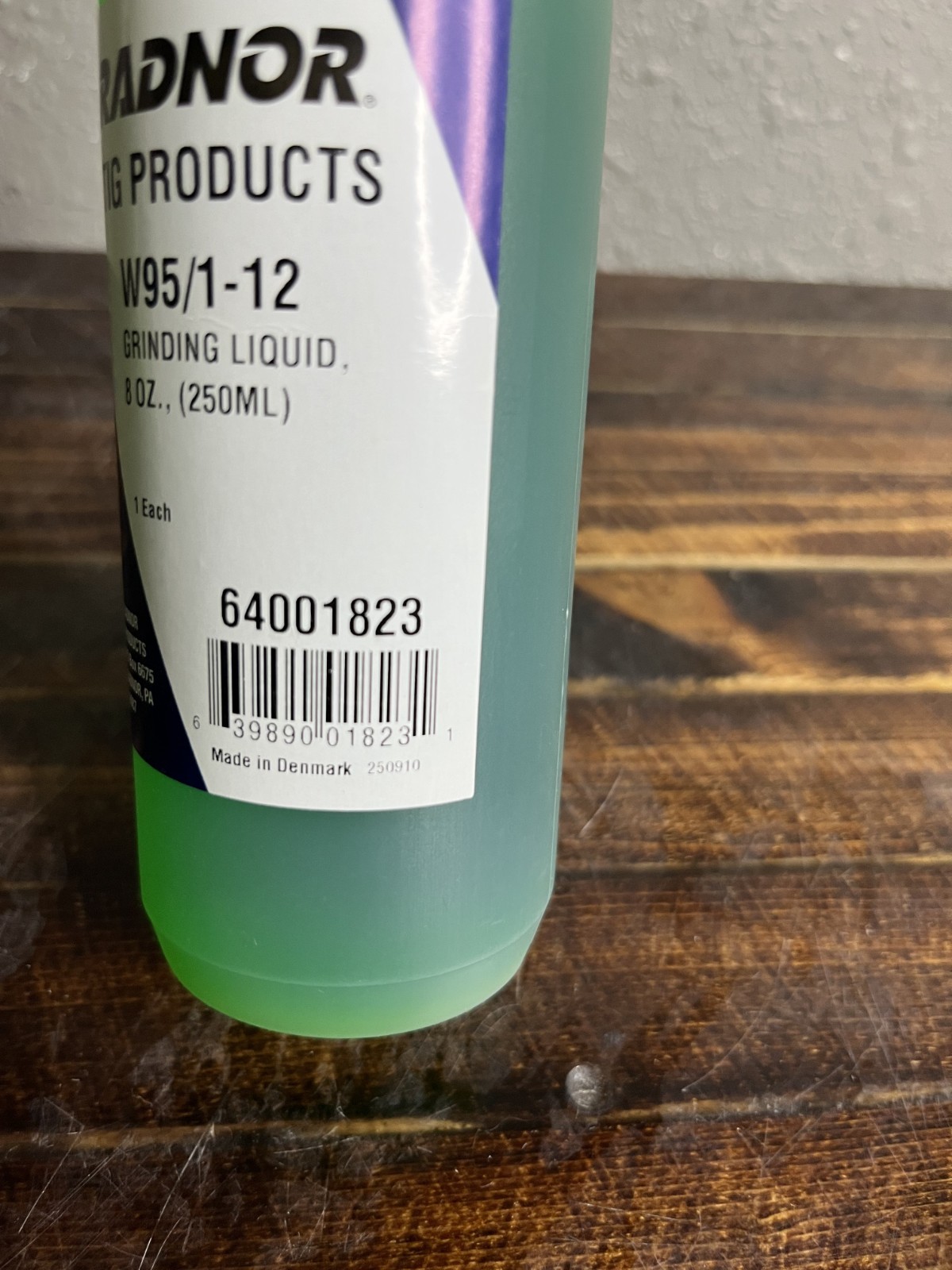 Radnor W95/1-12 TIG Grinding Liquid 8oz (236mL) Welding Coolant