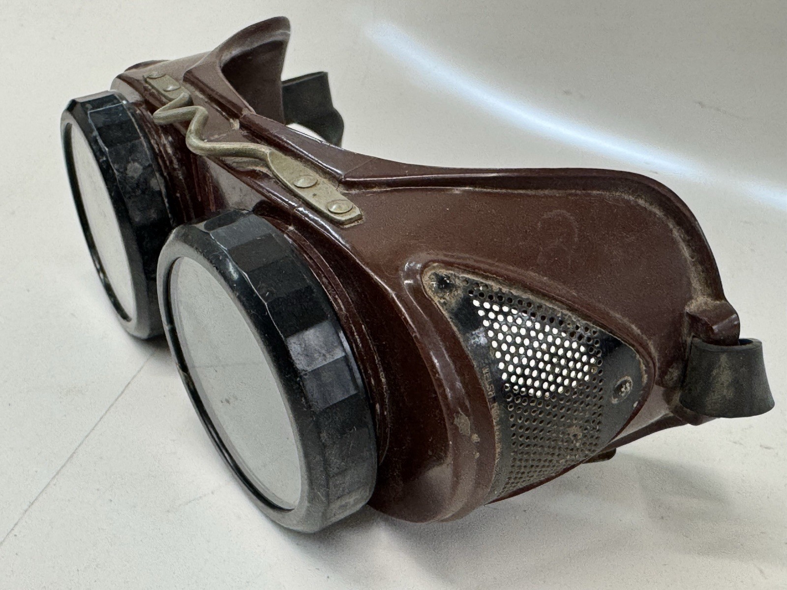 Bakelite Welding Goggles Brown Steampunk Motorcycle Prop Safety Glasses Vtg USA