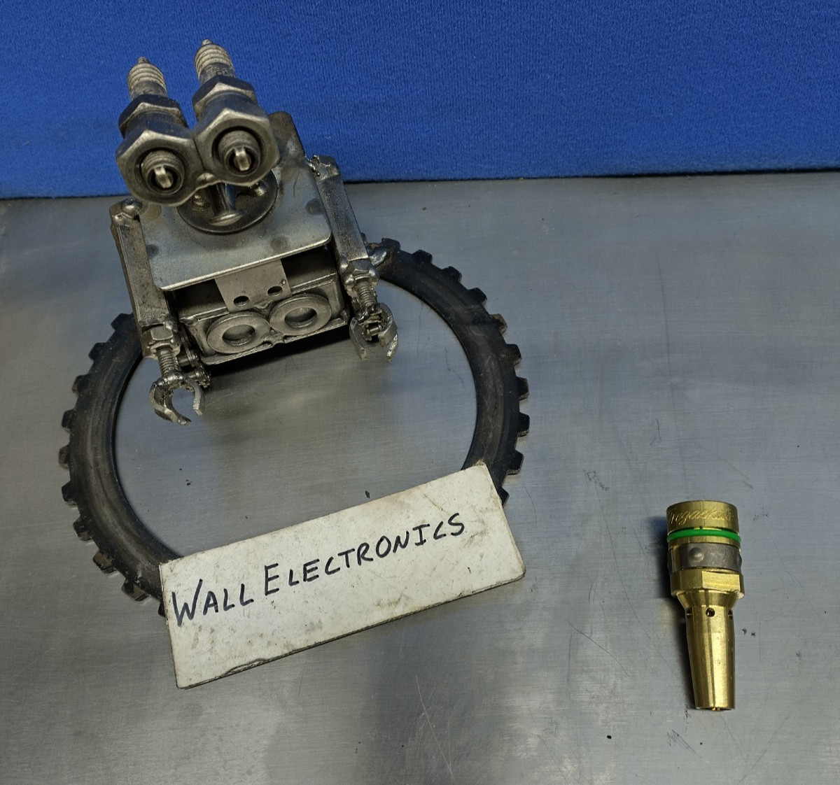 Tregaskiss 404-30 Retaining Nozzle =New Old Stock=