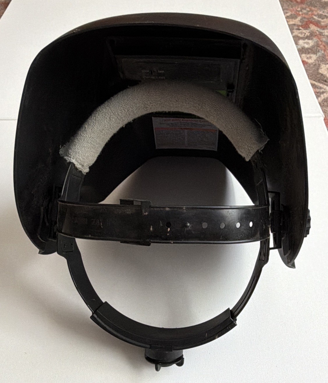 Chicago Electric Welding Auto-Dark Helmet DIN 9-13 Black Variable Shade & Misc