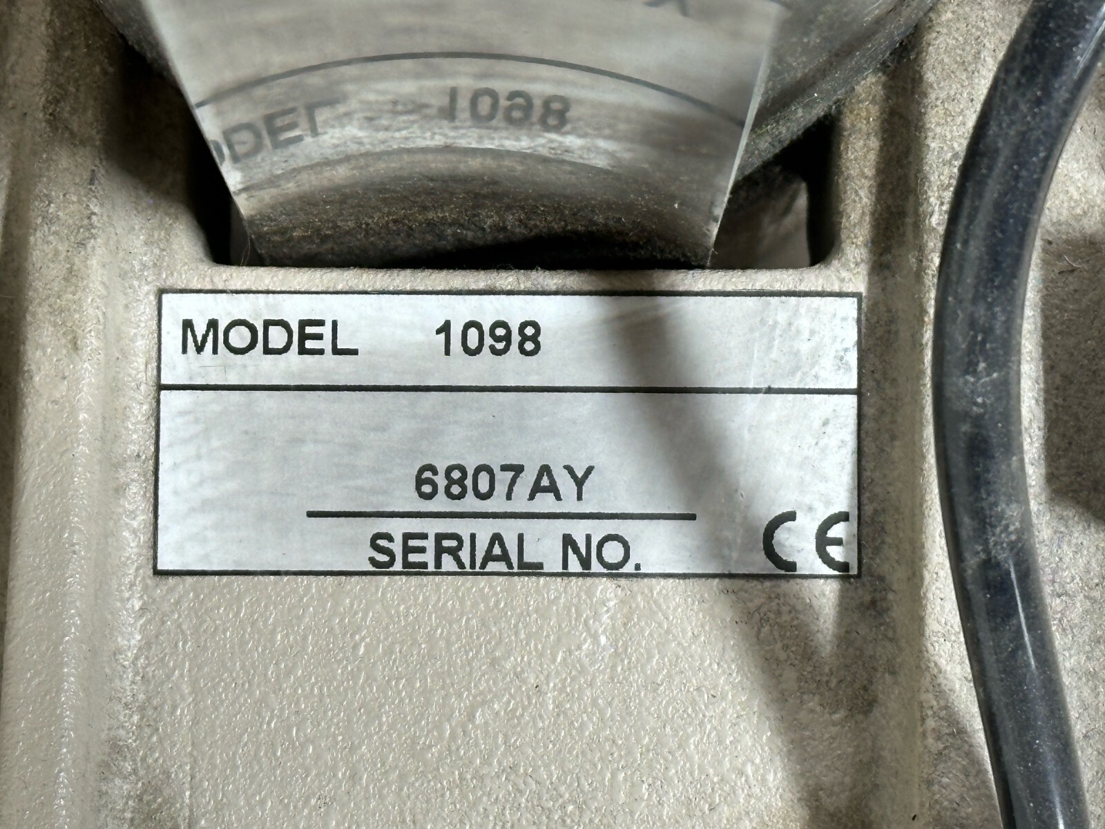 Sonics & Materials Model 1098 Ultrasonic Welding Machine