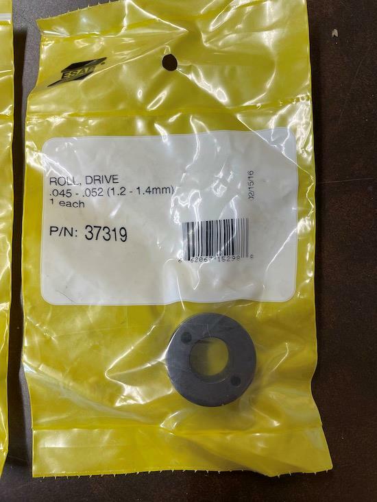 QTY 2 ESAB 37319 DRIVE ROLL .045 – .052″ (1.2 – 1.4MM)
