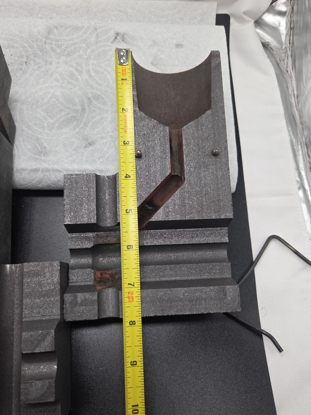 Erico Cadweld GYR162V Graphite Mold For Welding Cable 5/8 14.3 CUCLRD 250 KCM