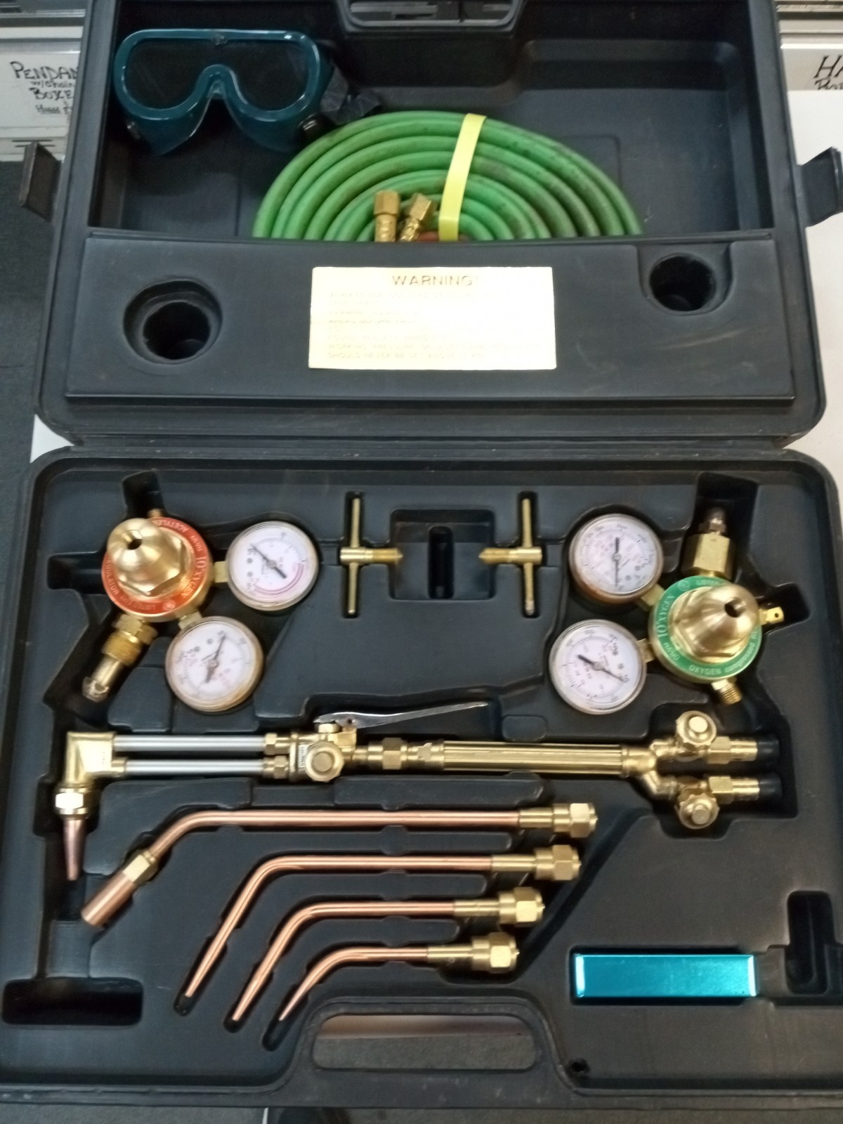 Heavy Duty Oxygen and Acetylene Welding Kit welding tips and cutting torch set