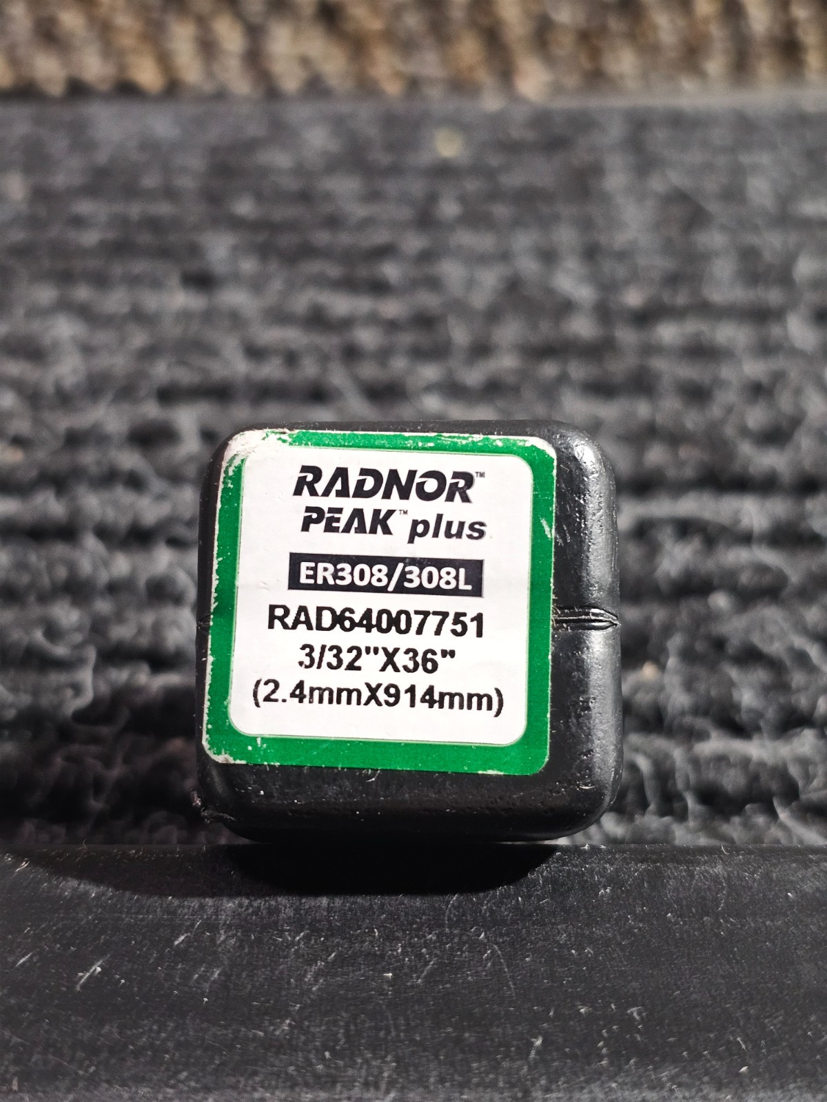 (QTY 2) Radnor RAD64007751 Stainless TIG Rods ER308/308L 3/32″X36″ 10lb each
