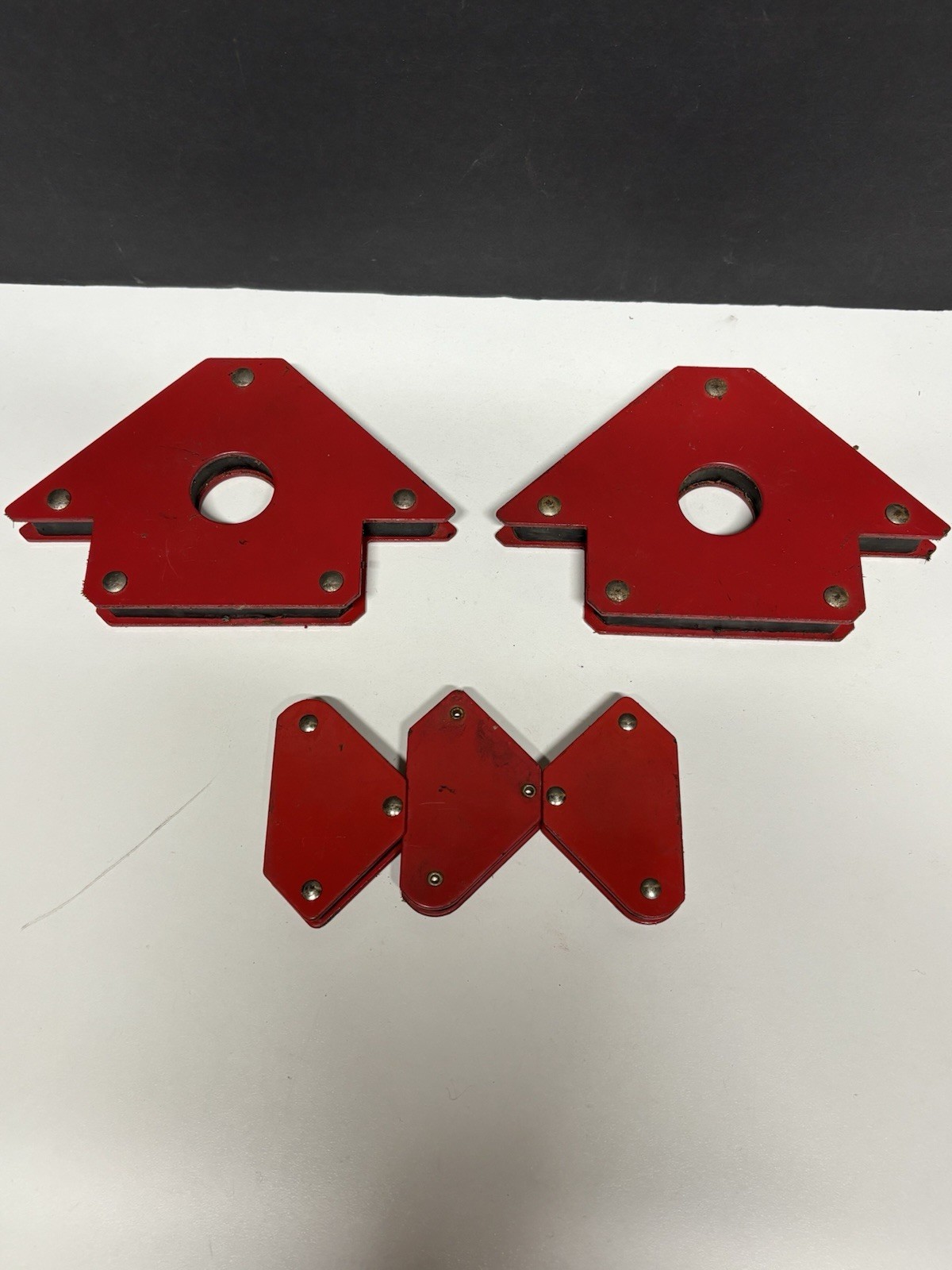 Magnetic Welding / Steel /metal Positioners/Holders 5 Piece set arrow style