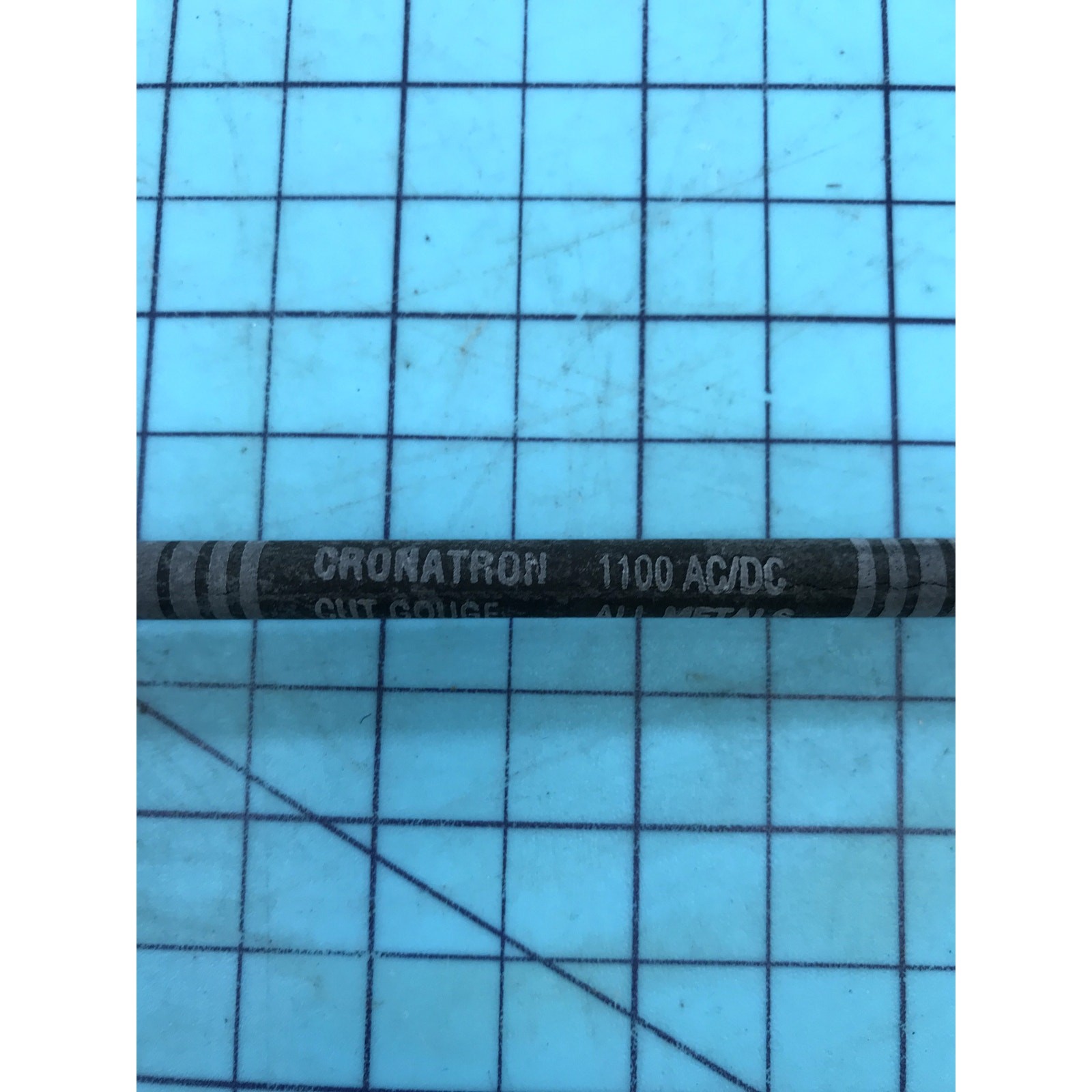 Cronatron Cronacut Eagle 1100 CW1906 1/8″ x 14″ Welding Rods – 9.2lb Partial Box