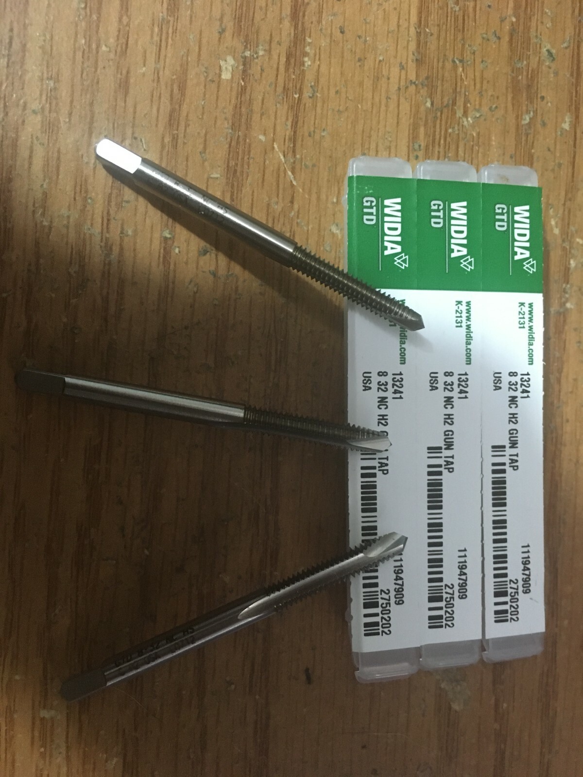 (3) 5301/13241 #8-32 Uncoated 2 Flute H2 HSS Plug Chamfer 3-5 Pitch Spiral Point