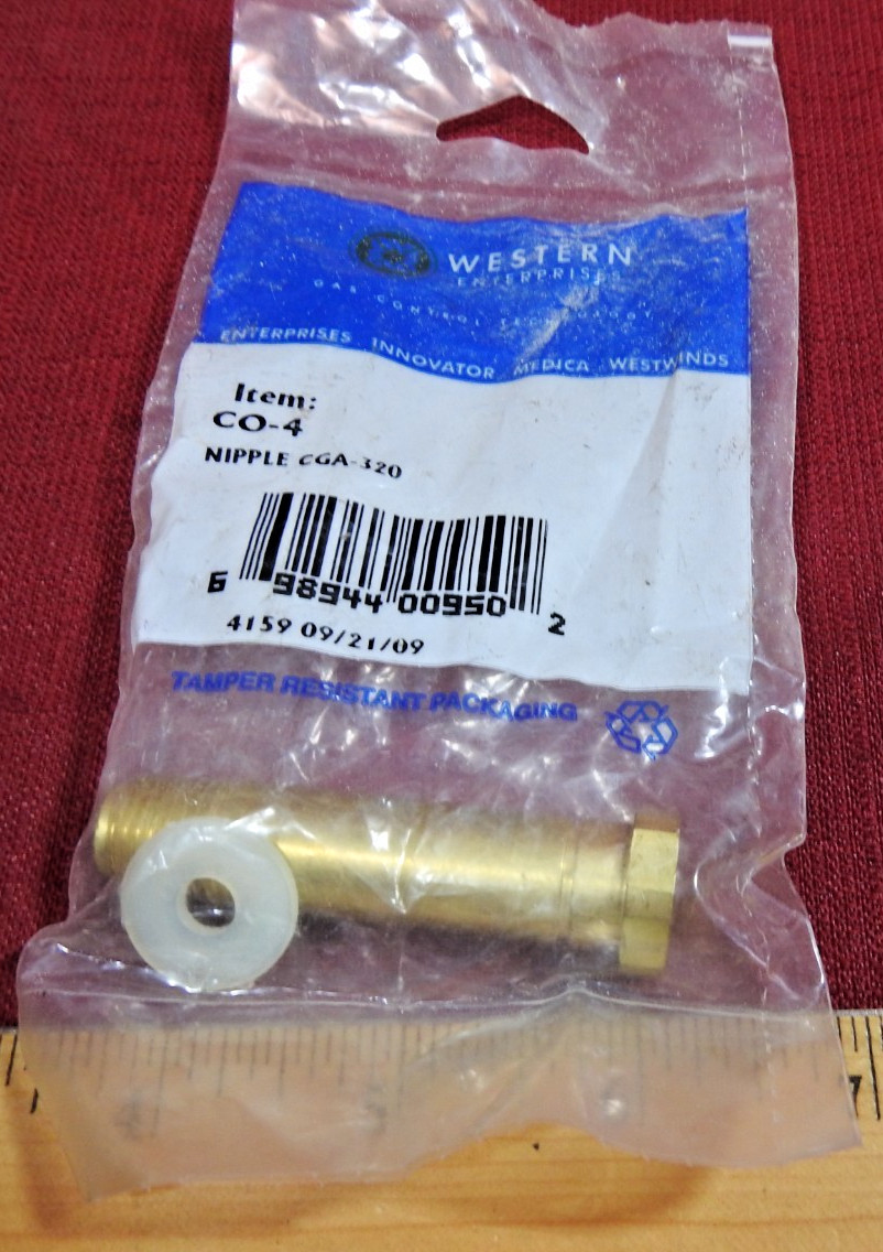 CGA-320 CO2 CARBON DIOXIDE Regulator 2″ NIPPLE with Washer