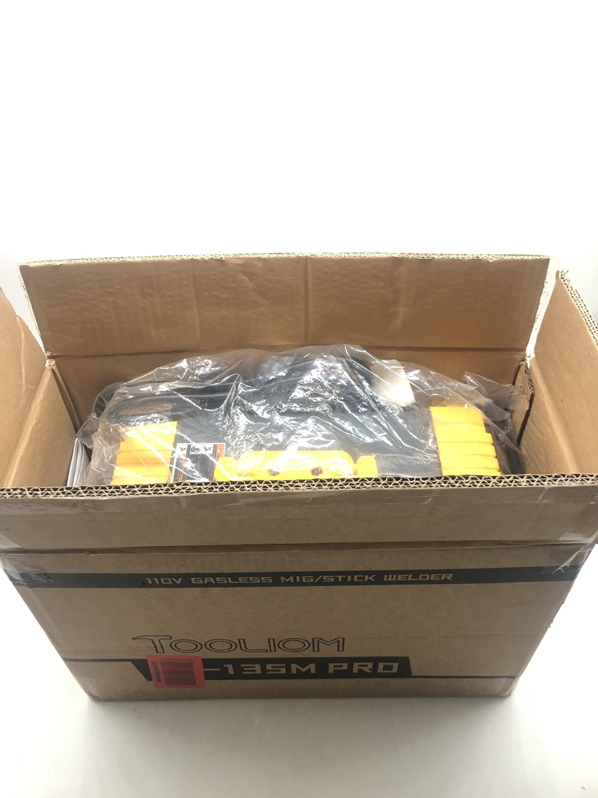 TOOLIOM TL – 135M PRO 110V GASLESS MIG/STICK WELDER OPENED BOX *