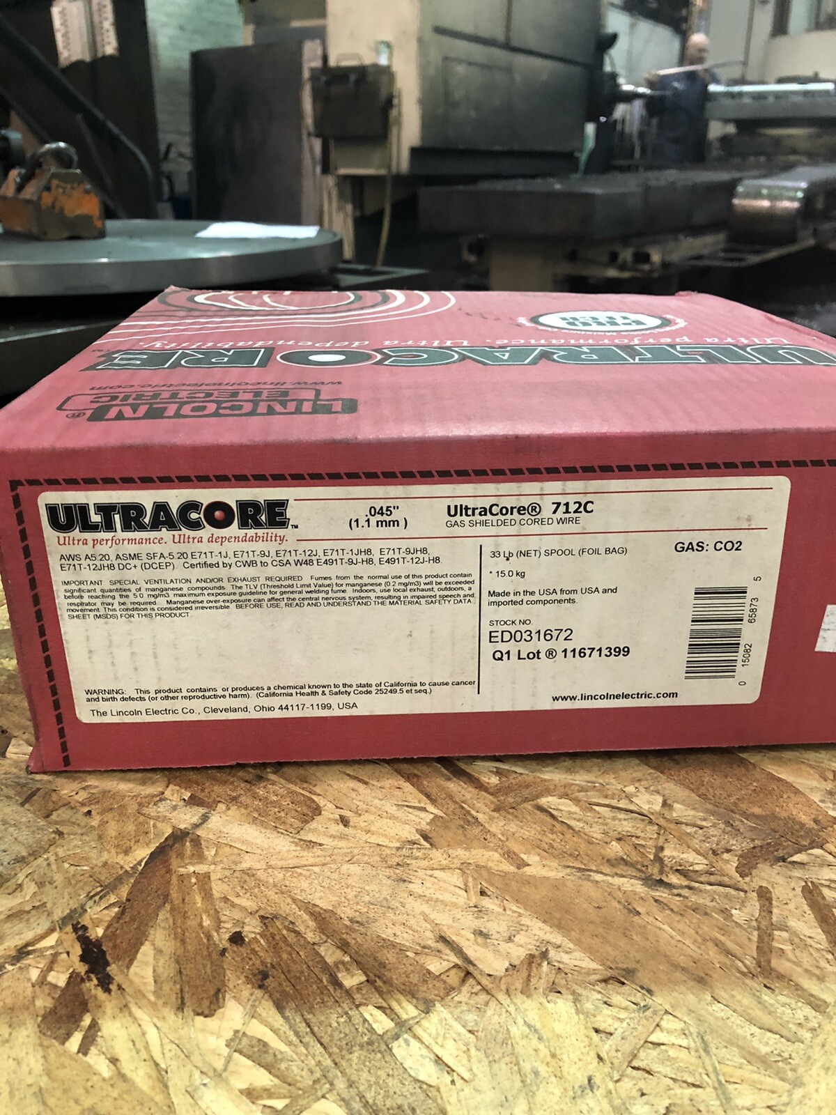 33Lb. Lincoln Electric .045″ UltraCore 712C