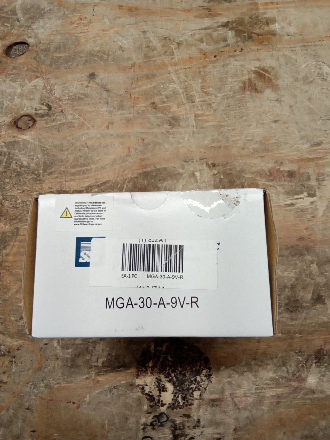 Ssi Mga-30-A-9V-R Digital Industrial Pressure Gauge, 0 To 30 Psi, 2 1/2 In
