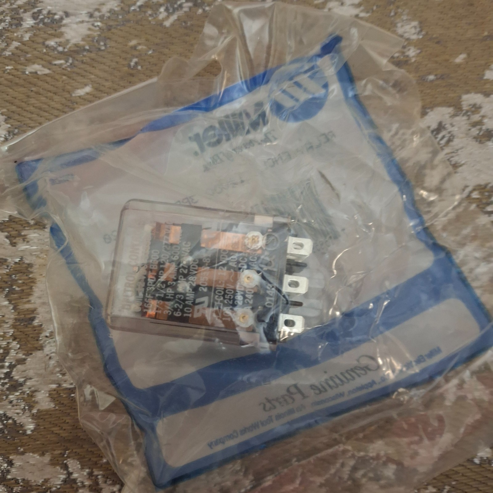 Genuine Miller 044588 Enclosed Relay 11 Pin 12V DC 3PDT 10A 120VAC Deltrol