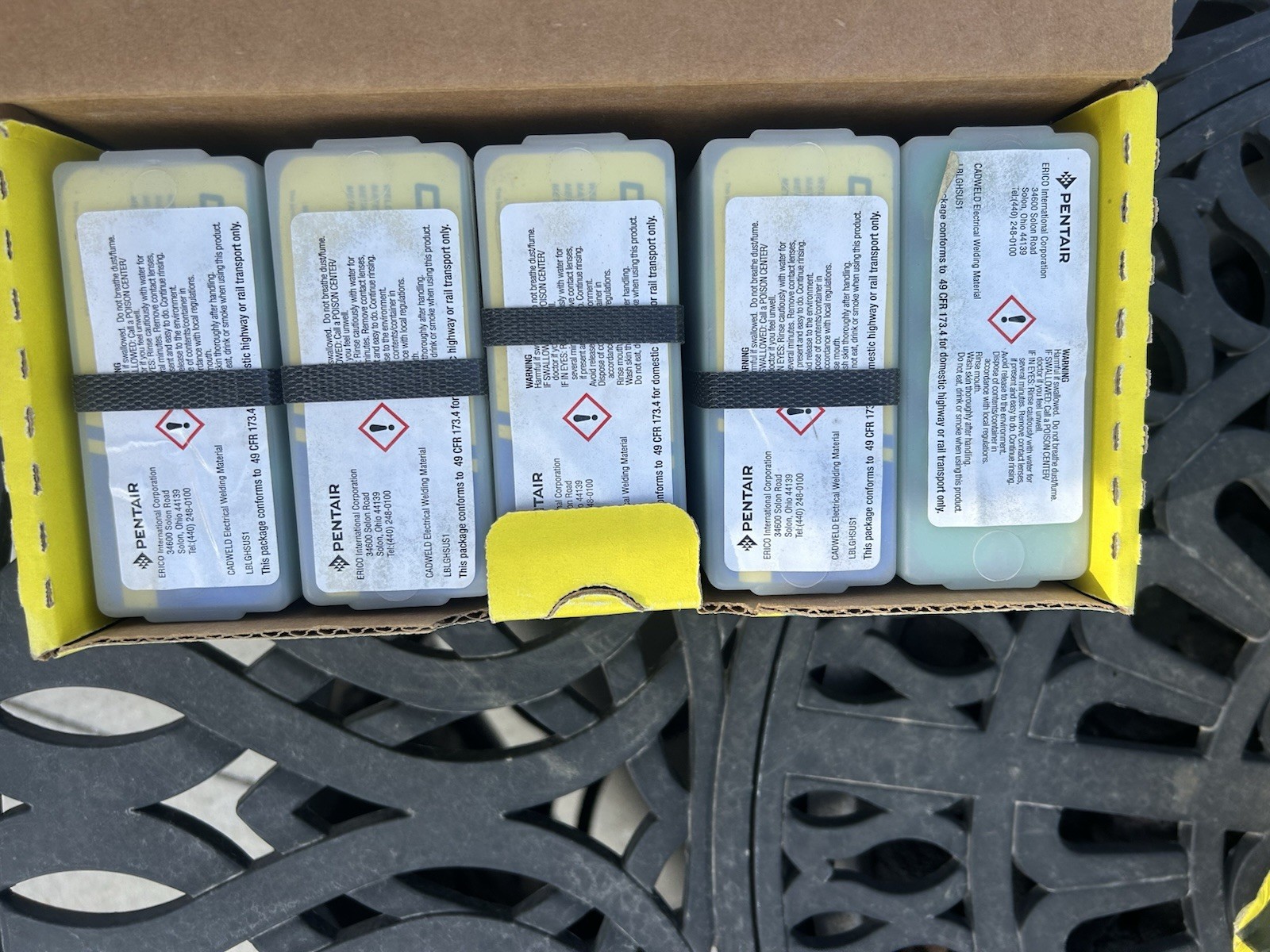 nVent Erico Cadweld Plus 90PLUSF20 Weld Metal #90 Gray Cup Lot Box of 10