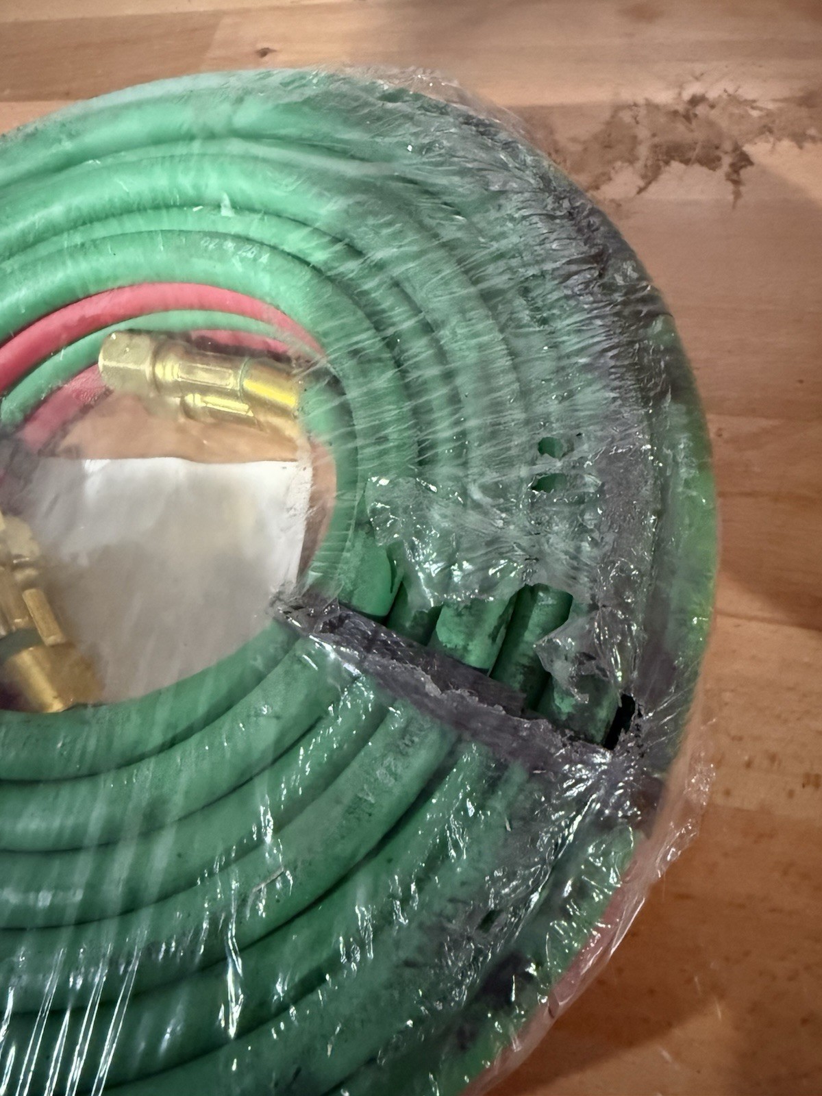 Radnor Welding Hose 64003325, 25ft x 1/4″ Fittings, BB Grade R
