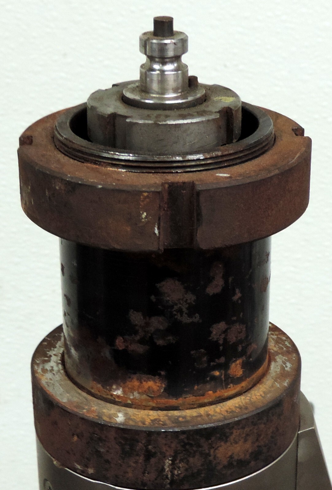Emhart Tucker GmbH SRT 50S.00.33-4800 T210 035 w/ Motor BSM28150C-R2.4 9075864