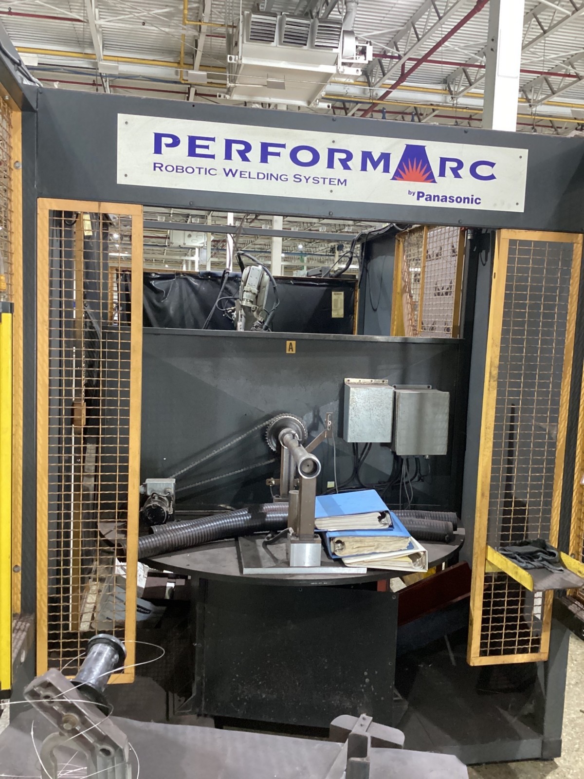 PANASONIC PerformArc VR-005CII Robotic Welding Cell w/ Indexer USED
