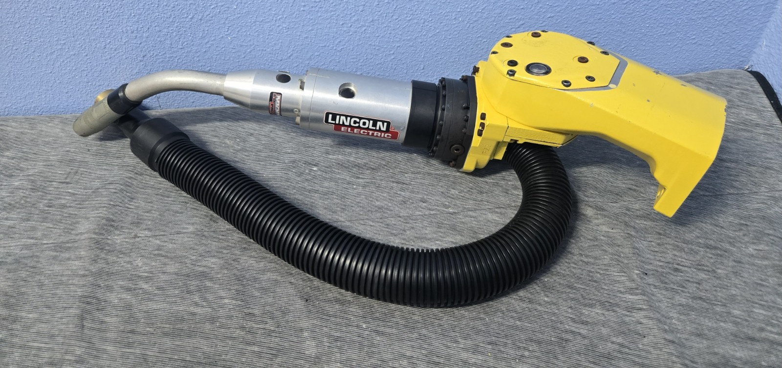 Lincoln Magnum PRO Robotic Welding Gun, For Fanuc ARC Mate 100Ic 12 (BINC001C)