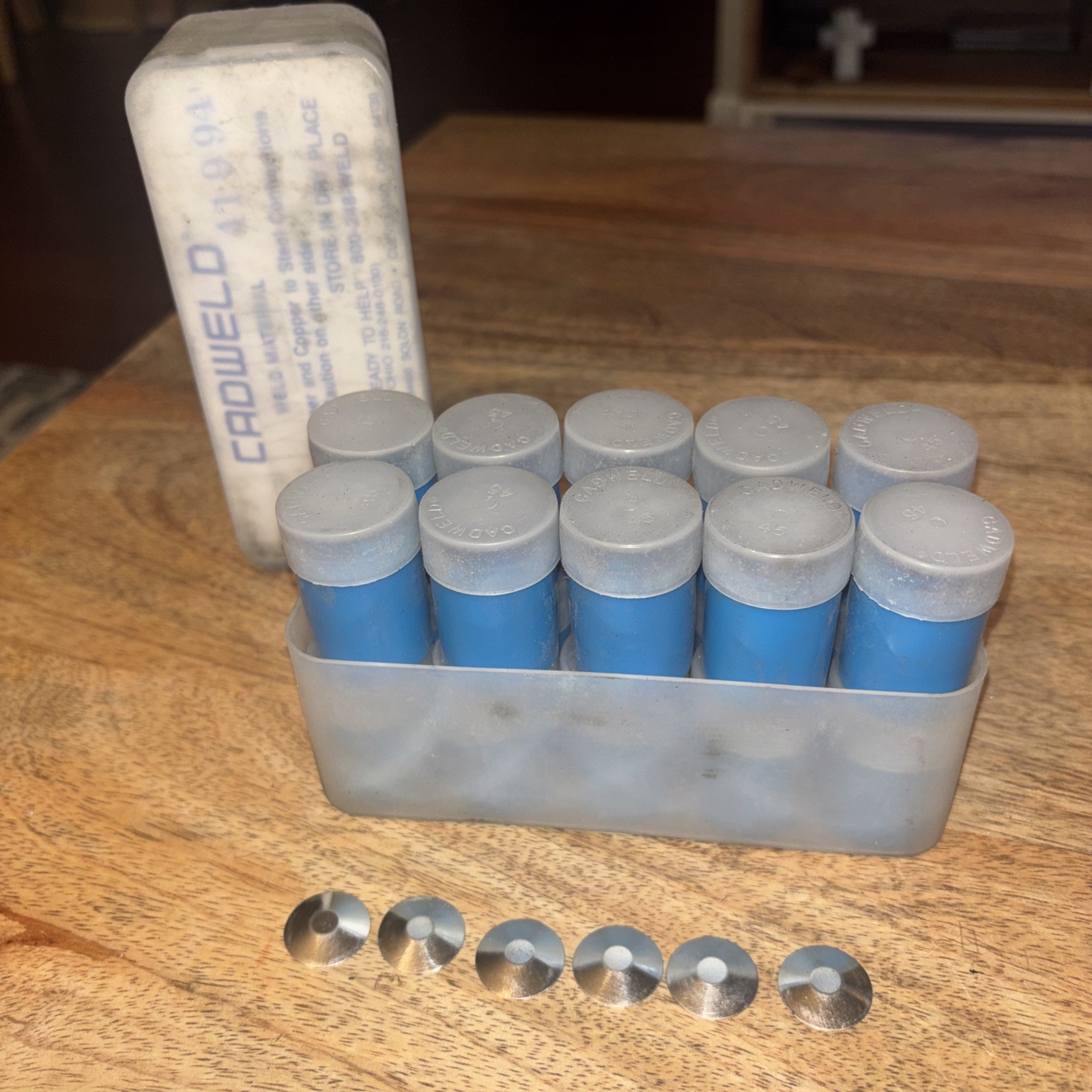 nVent ERICO Cadweld #45 Exothermic Weld Material F20 – 20 Canisters & 6 Disks