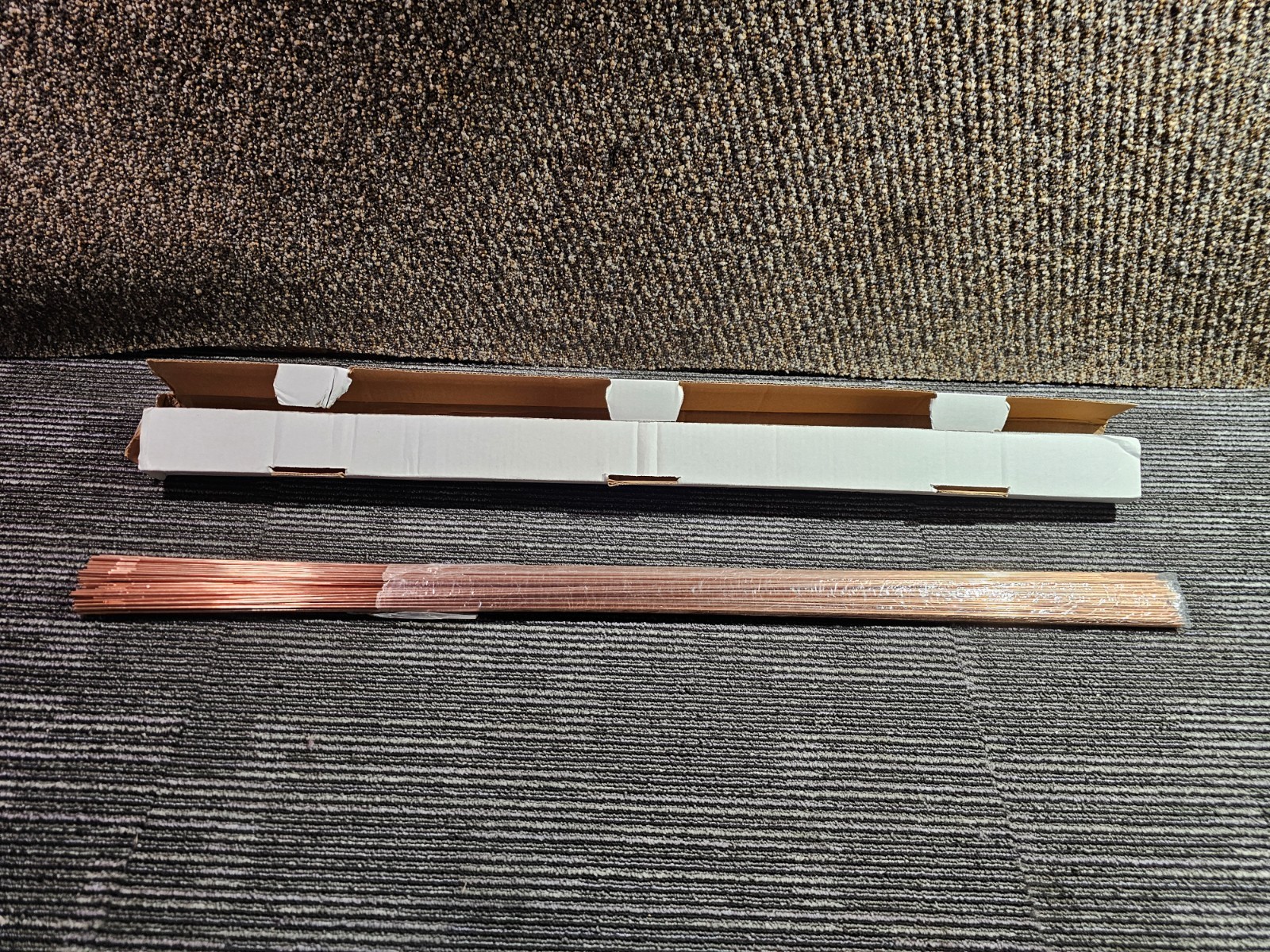 RADNOR 64001542 -3/32” x 36″ Mild Steel TIG Welding Rod 10lb
