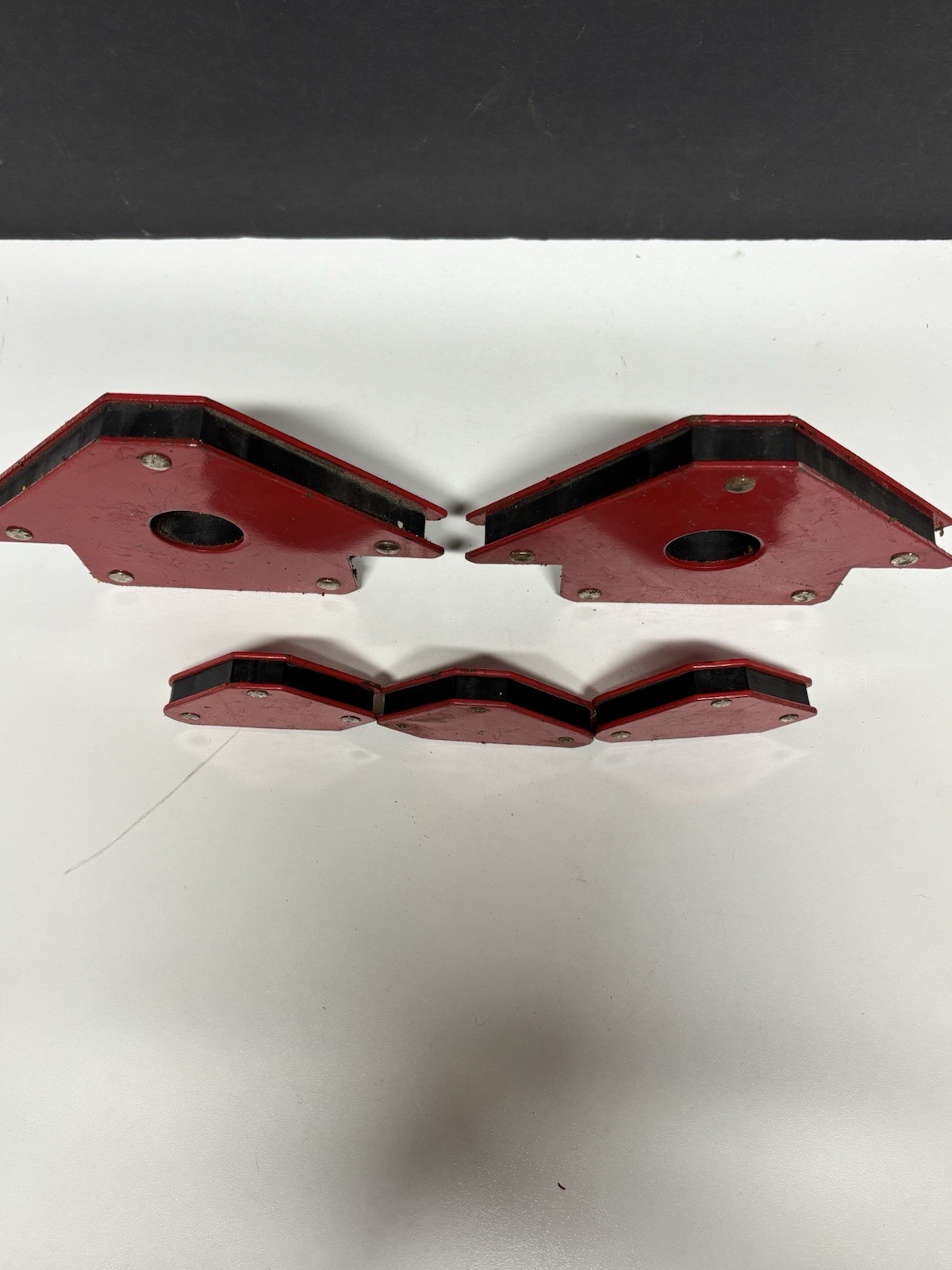 Magnetic Welding / Steel /metal Positioners/Holders 5 Piece set arrow style