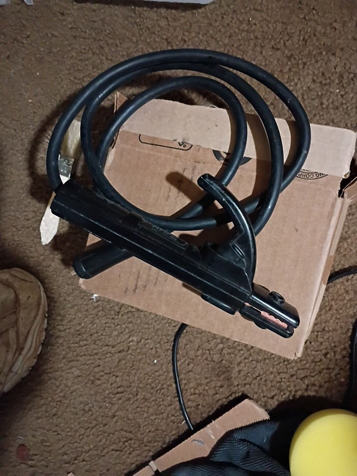 Electrode holder 250A 1x14mm² Stick welding connector and Lead Cable. DKJ10-25.