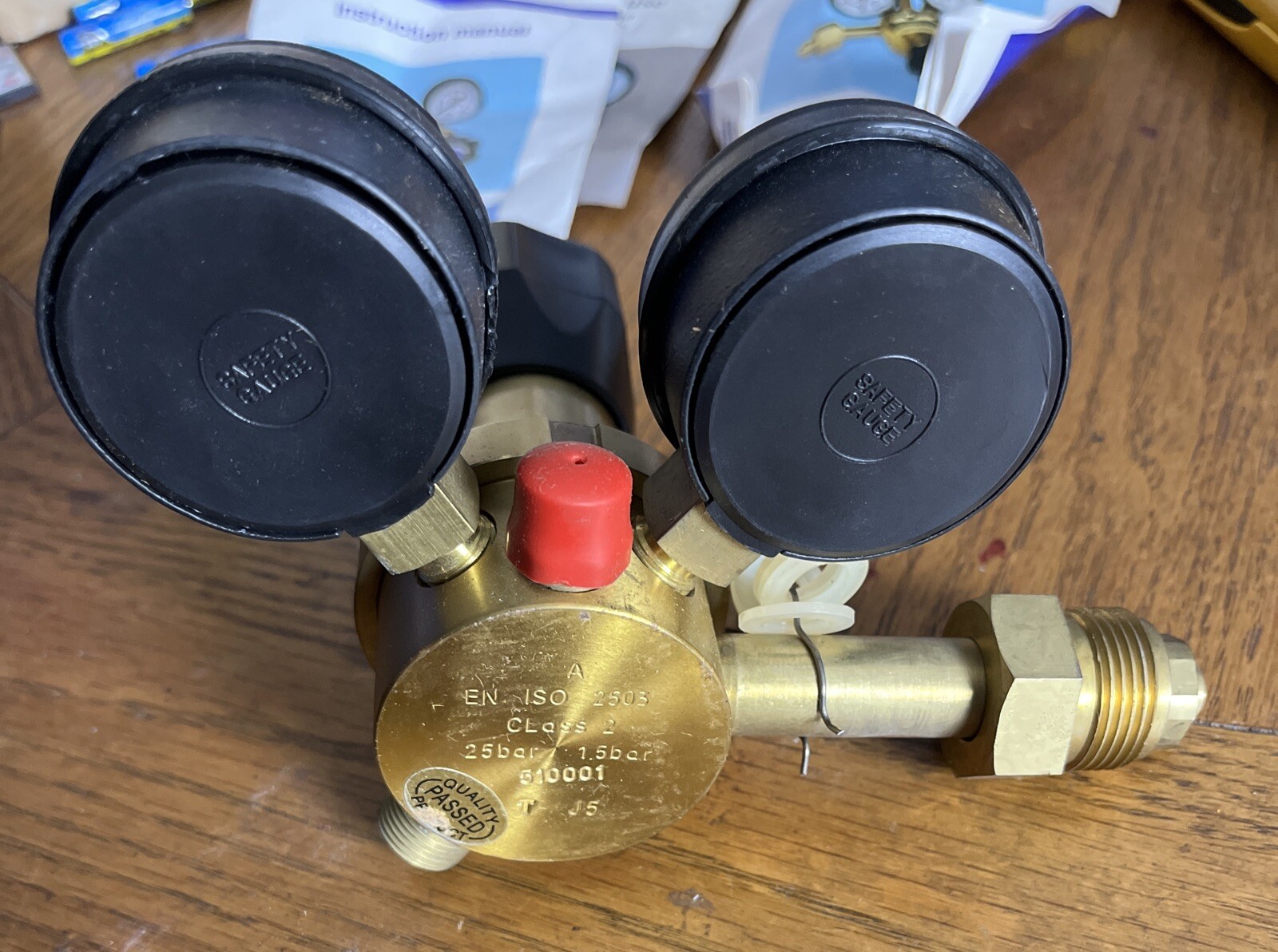 UNITOR 510 AC ACETYLENE PRESSURE REGULATOR 0-1.5 BAR NOS