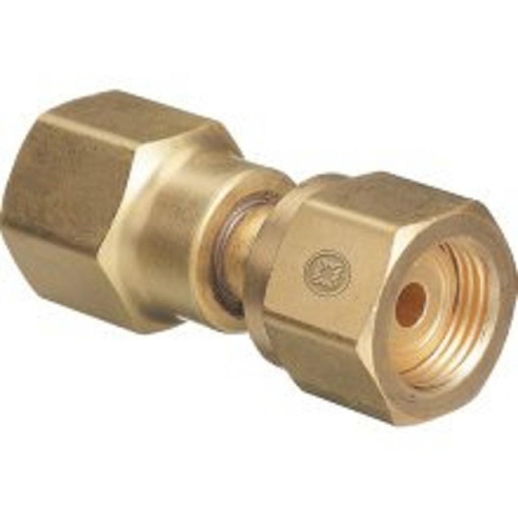 WESTERN # 806 CYLINDER ADAPTOR CGA-320 TO CGA-580 – CO2 TANK to ARGON REGULATOR