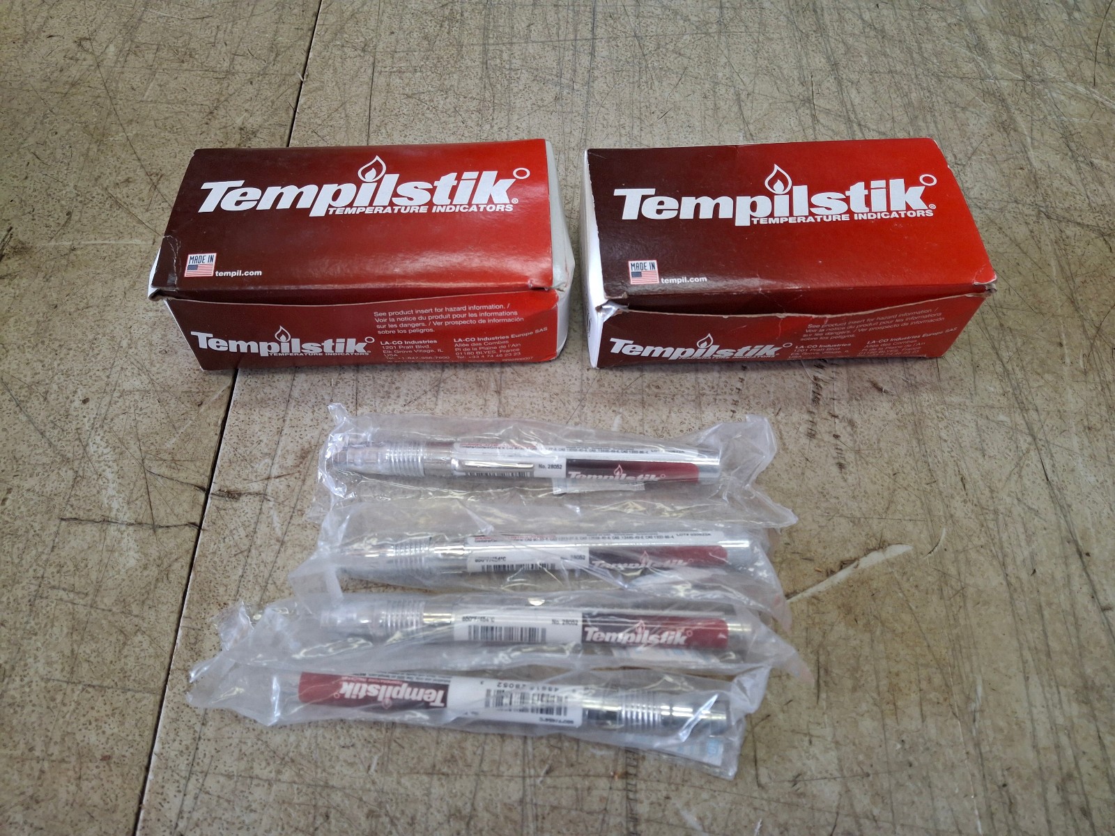 24 QTY. TEMPIL 28052 TEMPILSTIK  454 °C / 850 °F Wax Temperature Indicator Stick