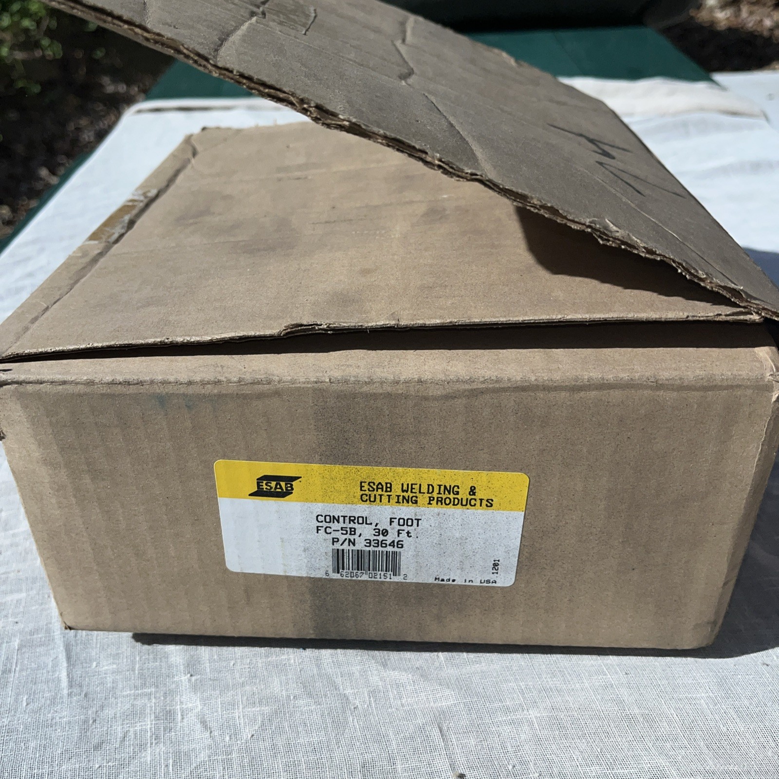ESAB FC-5B P/N 33646 14-pin TIG Foot Control Pedal w 30 Foot Cable