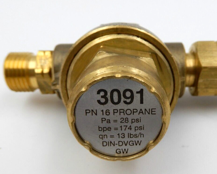 SIEVERT 309133 PRESET REGULATOR, SINGLE STAGE, POL, 27 PSI, USE WITH: PROPANE