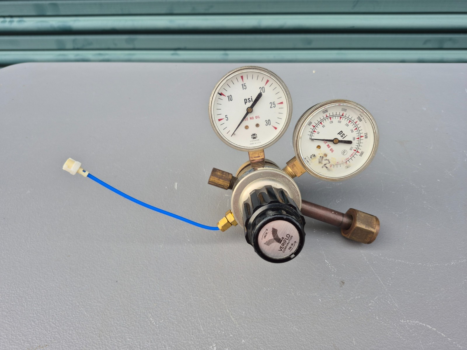 Veriflo 11500676 Compressed Gas Regulator With USG Gauges 0-30 psi, 0-4000 psi