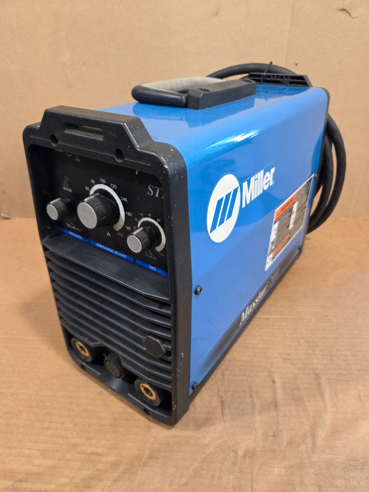 Miller Maxstar 200 STR TIG/Stick DC Welder Excellent Condition 30 Day Warranty
