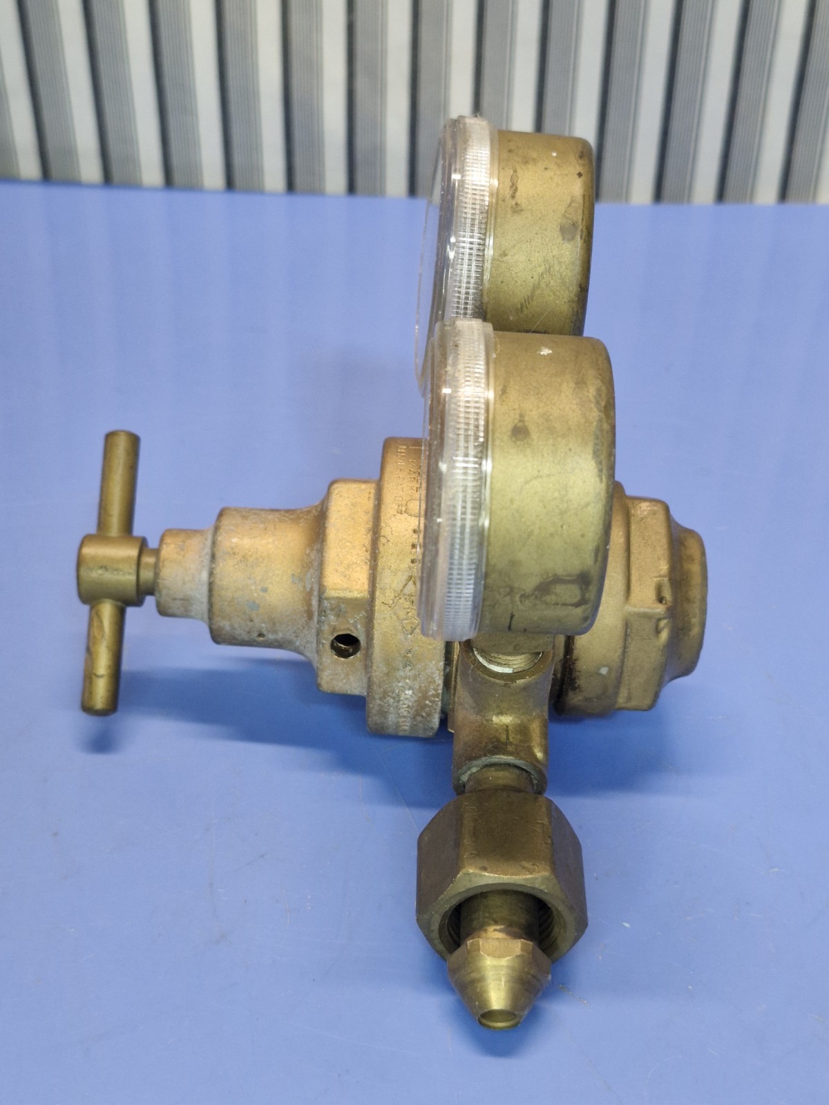 Vintage Brass Gas Pressure Regulator Dual Gauges 0–600 PSI 0–30 PSI