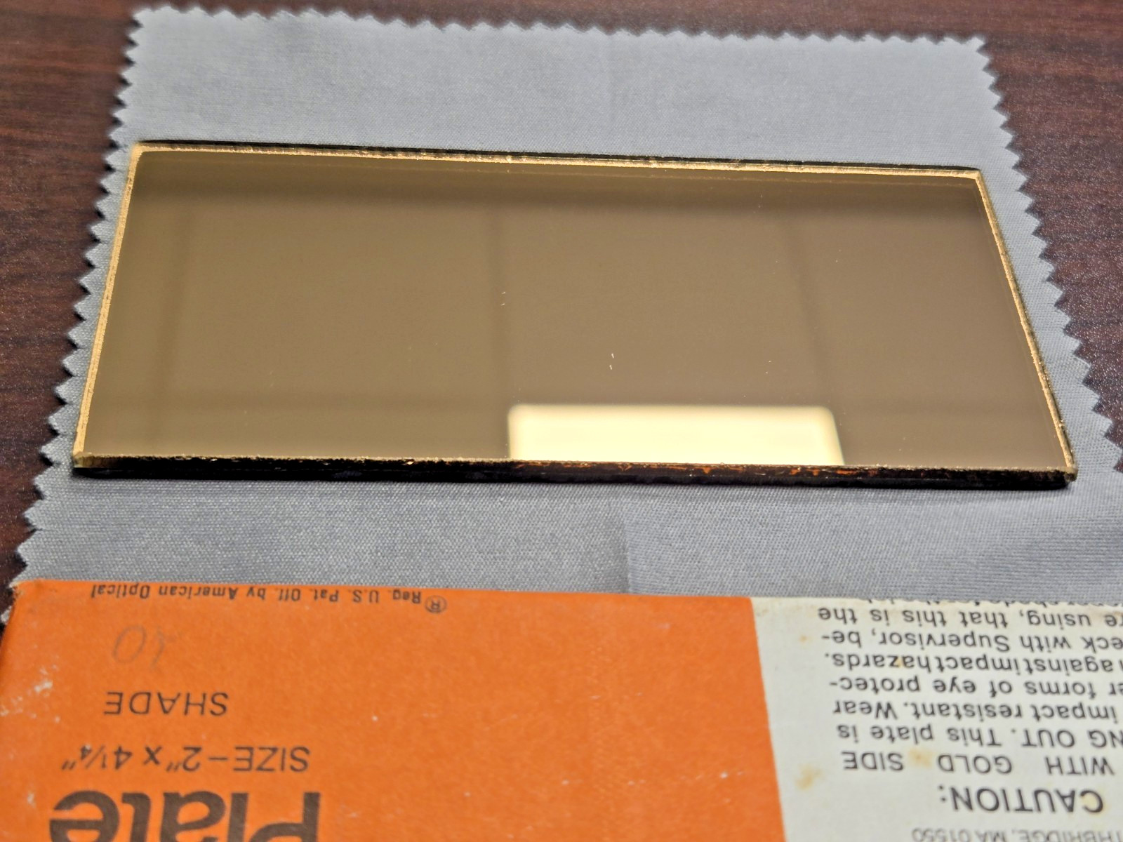 Vintage American Optical AO No. 274 Weld Cool Gold Mirror Shade 10 NOS Lens WC10