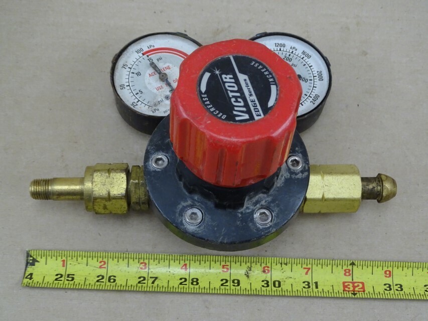 Victor Acetylene Regulator EDGE SERIES, G250-15-510