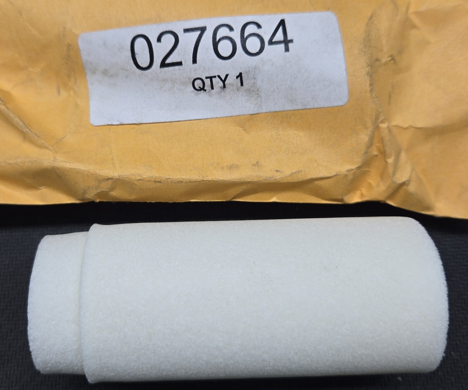 027664 Filter, 1.5 Inch Diameter Cylinder Insert Polyethyle