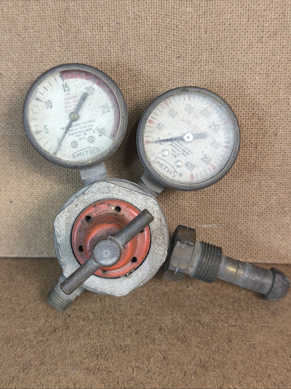 Smiths Oxygen & Acetylene Regulator Red Used Welding Torch Gauge GUC!