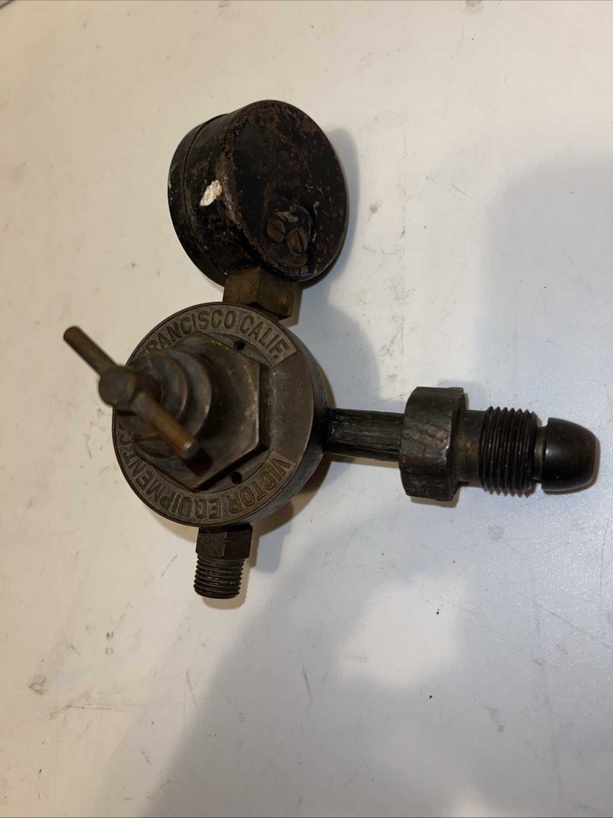 Victor Gas Regulator USG Gauges 0-30 PSI