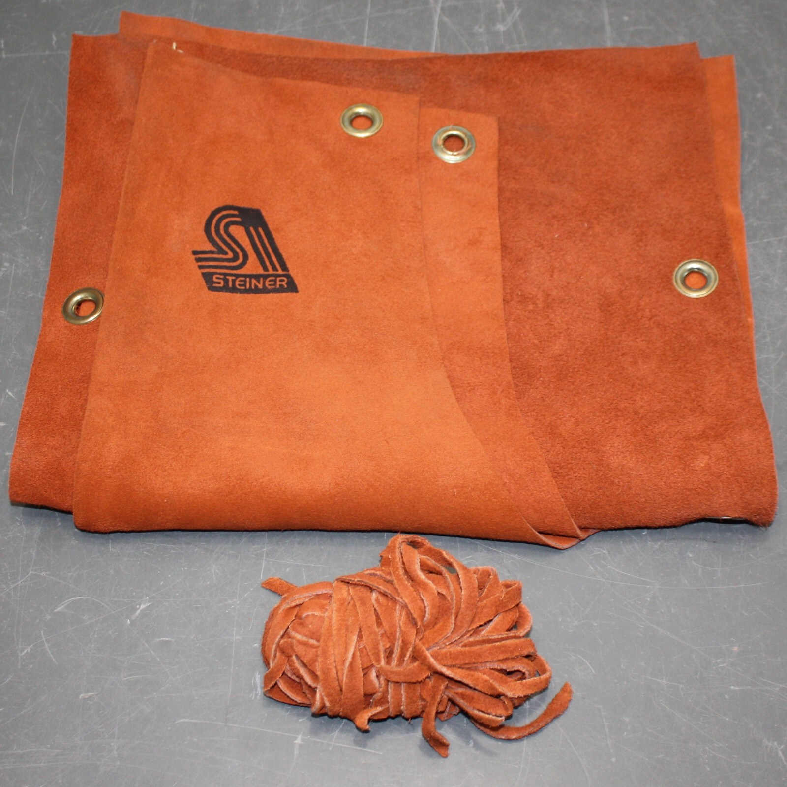 Steiner Split Leg Welding Apron 12170, 42″ x 24″, Cowhide Leather Bib Chaps
