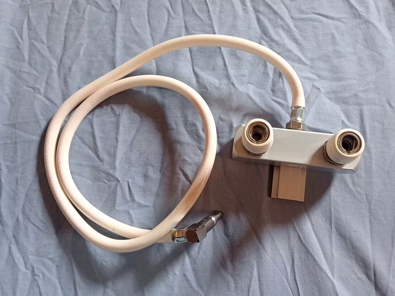 Unitor Double Outlet Complw HOSE Ox double outlet has one inlet , New