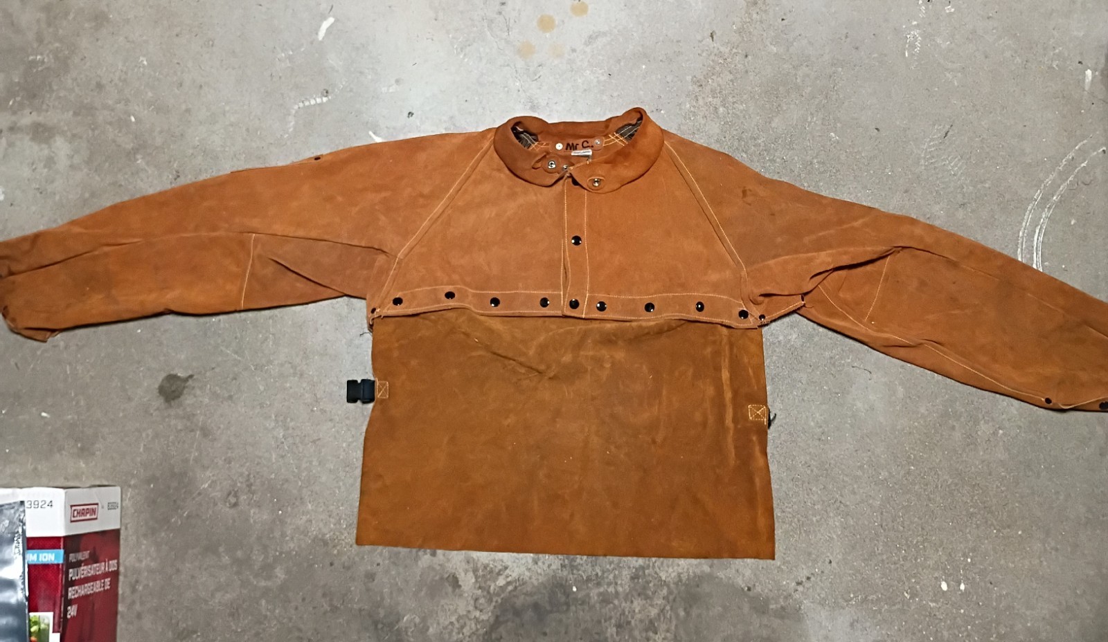 Tillman 3821-14 Brown Side Split Cowhide Cape Sleeve 14″ Bib Combo, 2X-Large