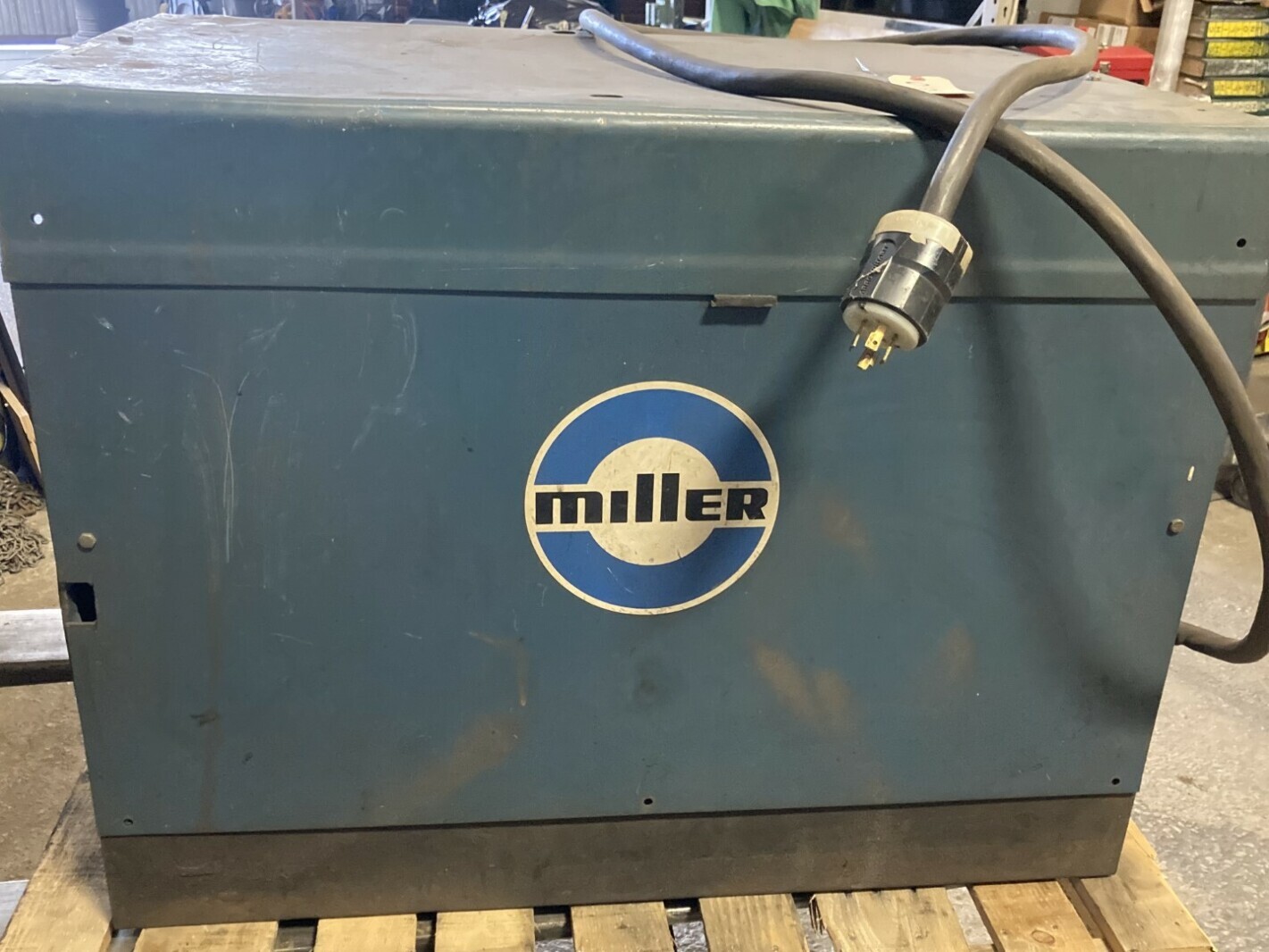 Miller DC Arc Welding Power Source 230V, 30A, 11.4Kw, 3 Phase, 60Hz , CP-250TS