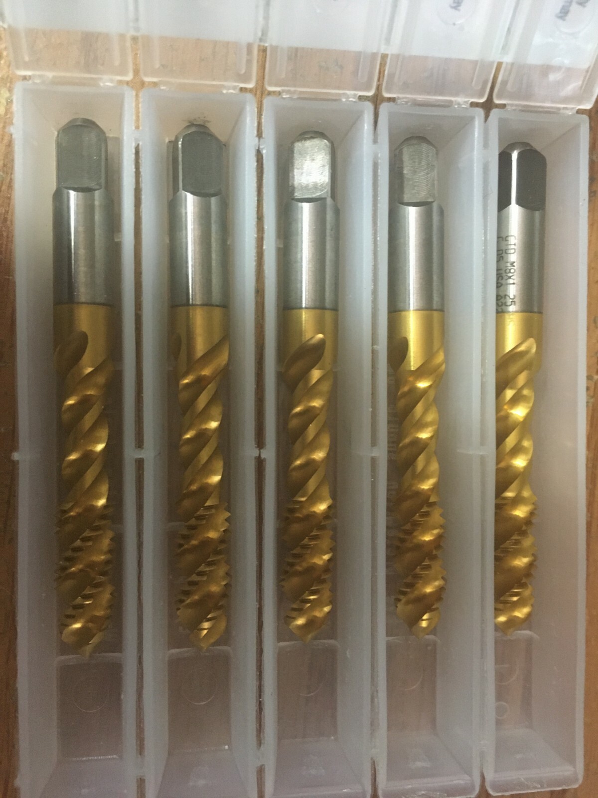 (5) 19935 M8X1.25 TiN 3 Flute D5 HSS Plug Chamfer 3-5 Pitch Metric Spiral Flute
