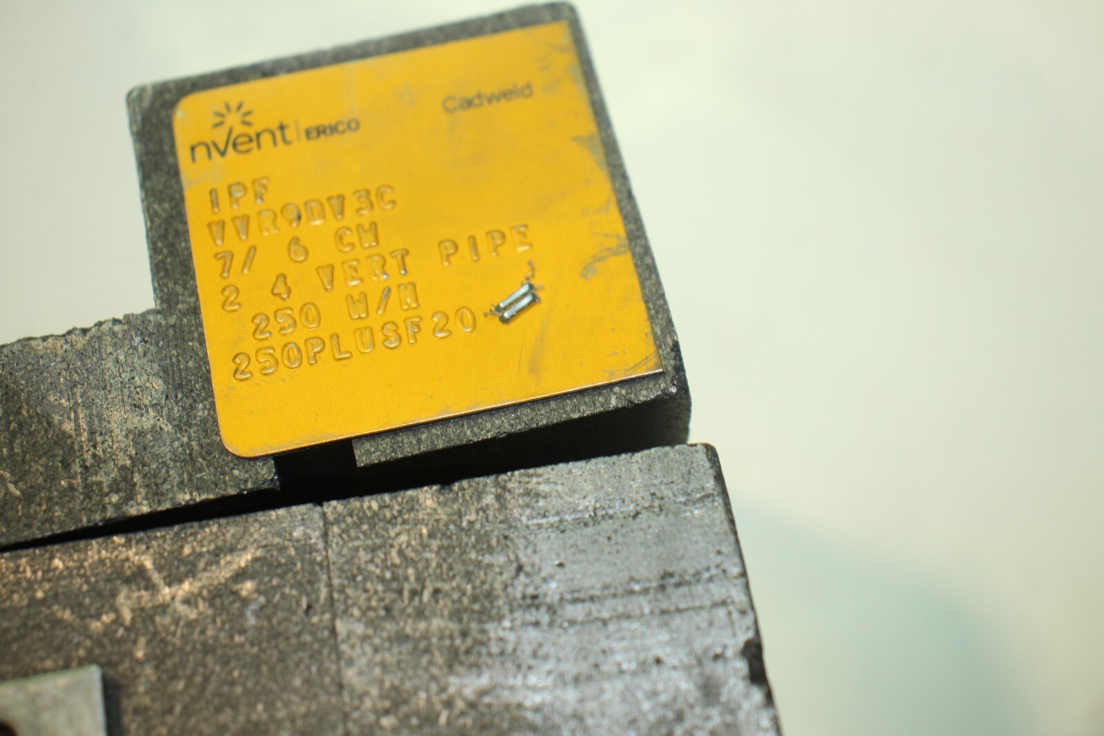 Nvent Erico Cadweld Mold IPF VVR9DV3C 7/6 CW 2 4 Vert Pipe 250PLUSF20