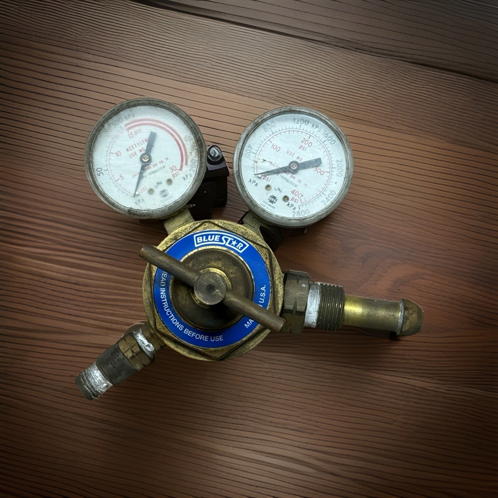 Blue Star Acetylene Fuel Gas Regulator Model 250-15-510 UL 541-L
