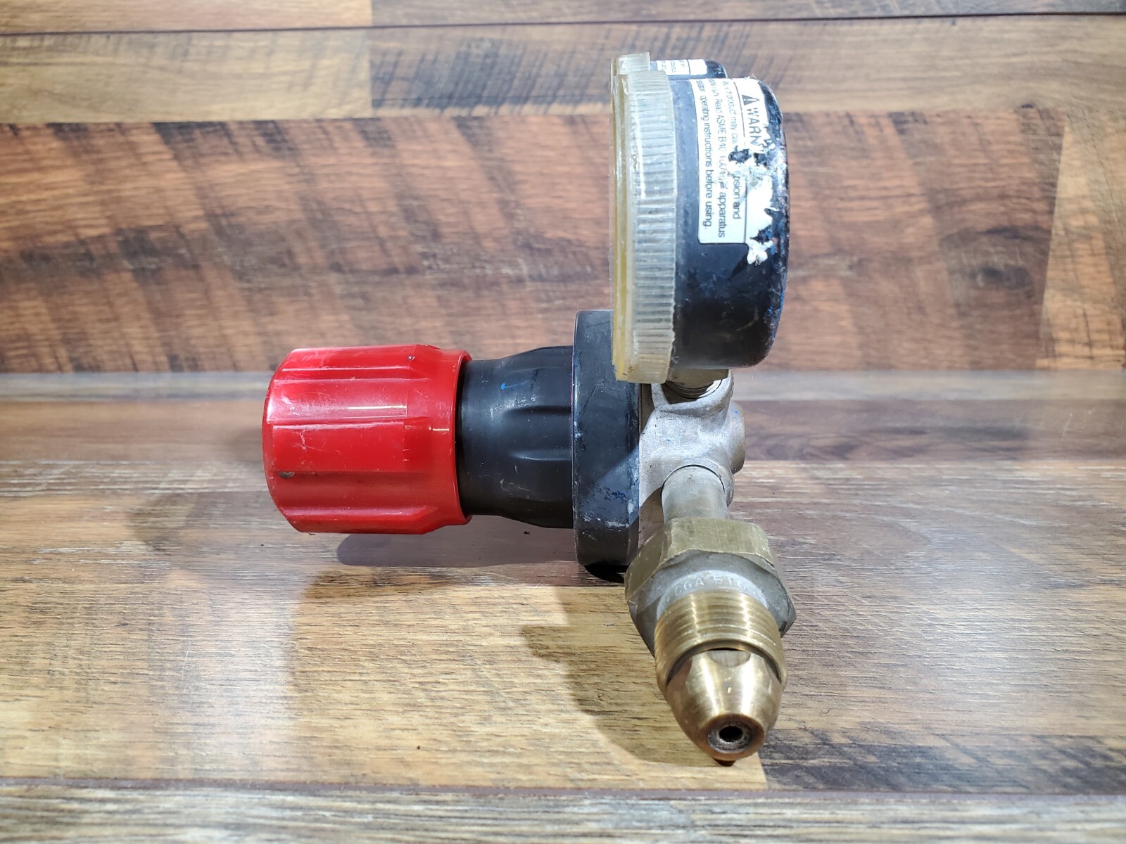 Radnor Model G250-15-510 Acetylene Regulator 350 psig