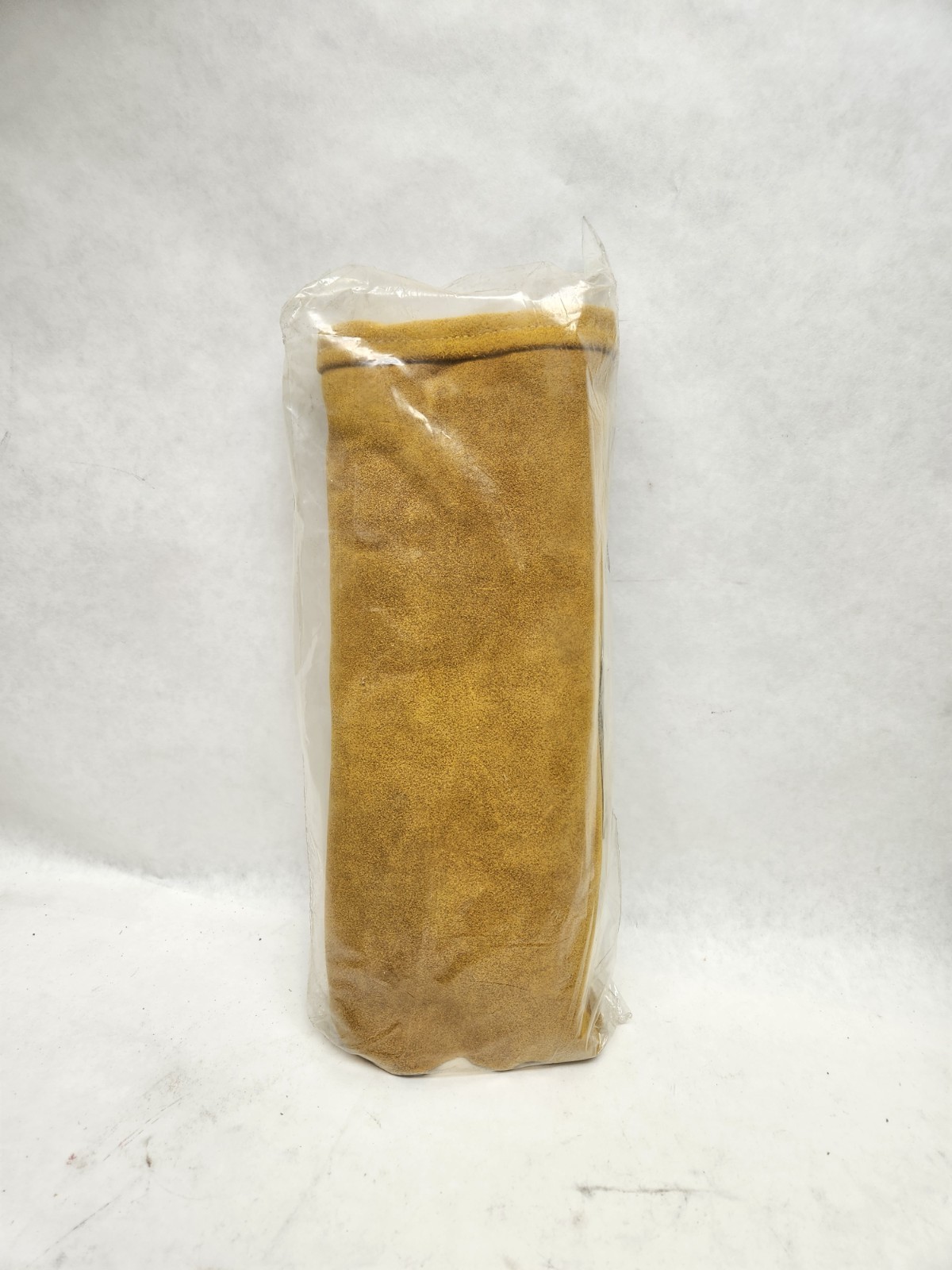 NEW IN PACK – Tillman 4236 Heavyweight Cowhide Leather Bib Apron 24″ X 36″